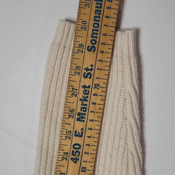 Jenni Kanye Women's XXL Sweater. - Picture 13 of 16